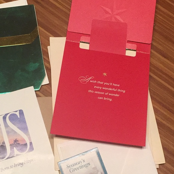 39-piece NWT BOGO holiday cards/envelopes & ribbon - Picture 5 of 13